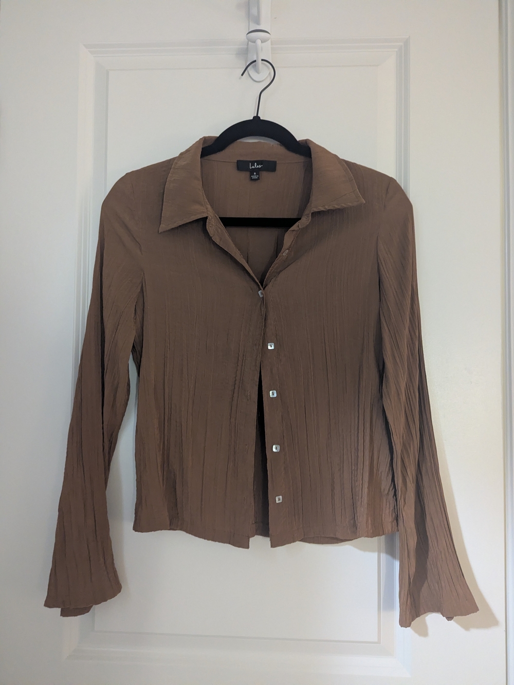 Lulu's Brown Textured Button-Front Shirt
